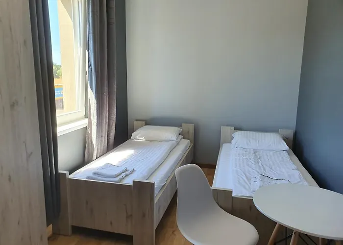 Agma Hotell Jasien (Zary)